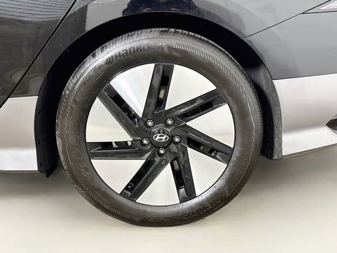 Used 2024 Hyundai Ioniq 6 SE image 28