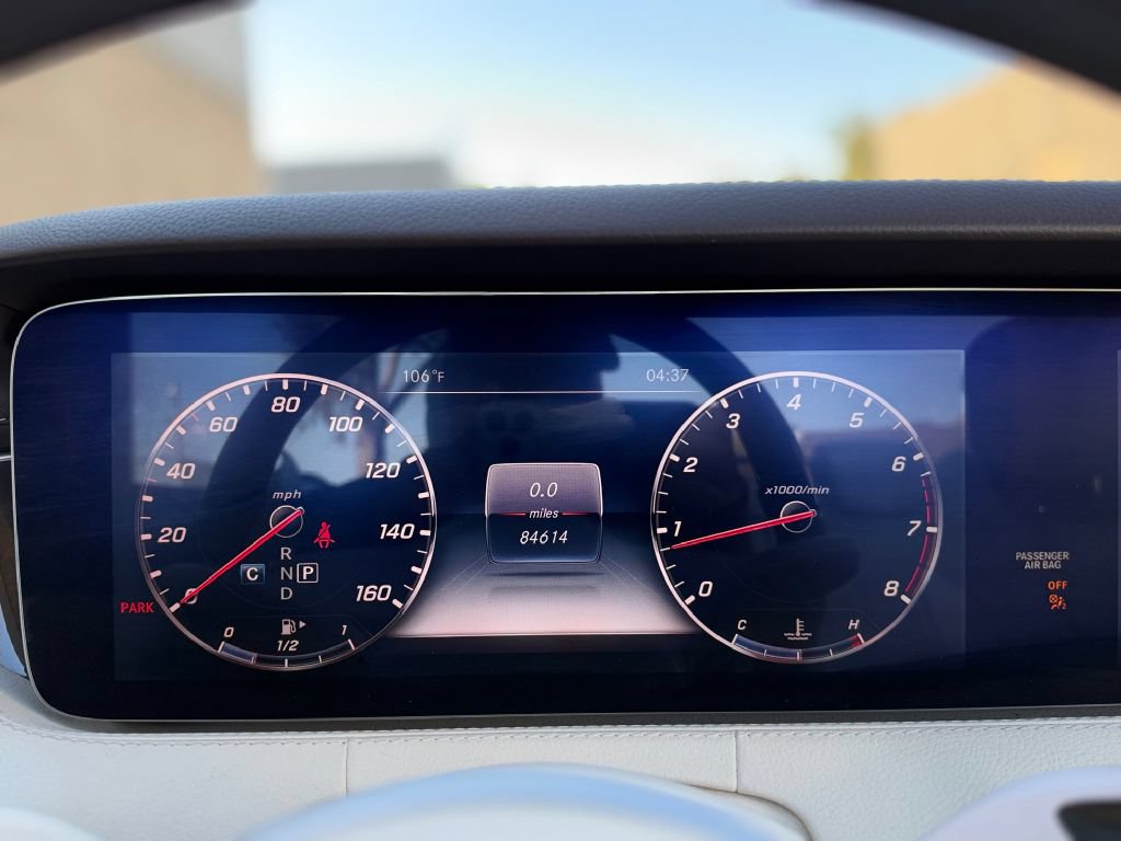 Used 2018 Mercedes-Benz S 560 Cabriolet image 28