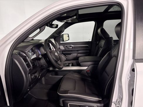 New 2026 RAM 1500 Laramie w/ Night Edition AWD/4WD image 11