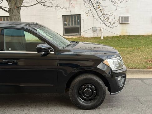 Used 2018 Ford Expedition XL w/ Fleet Convenience Package image 7