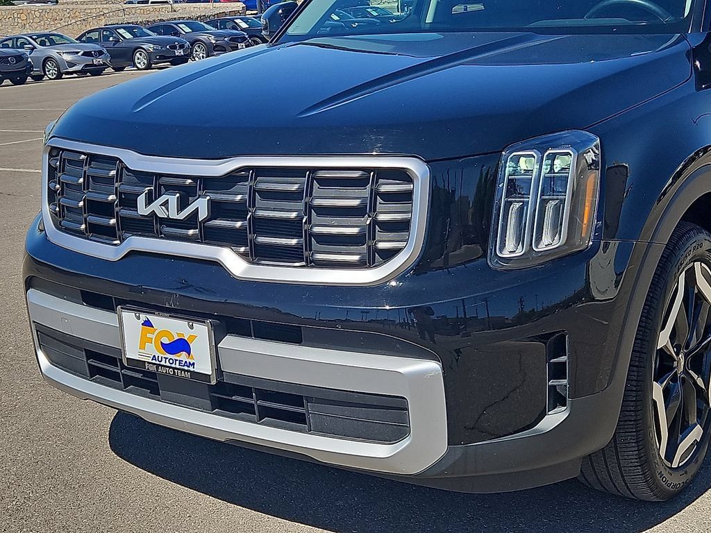 Used 2025 Kia Telluride S AWD/4WD image 7