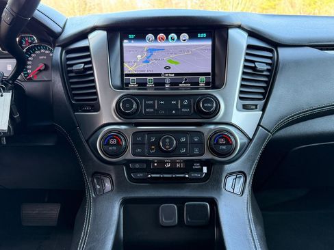 Used 2018 Chevrolet Tahoe LT image 20