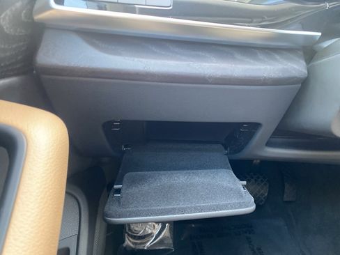 Used 2025 Audi Q7 3.0T Premium w/ Convenience Package image 27