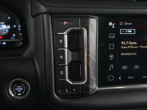 Used 2023 GMC Yukon Denali w/ Denali Reserve Package AWD/4WD image 26