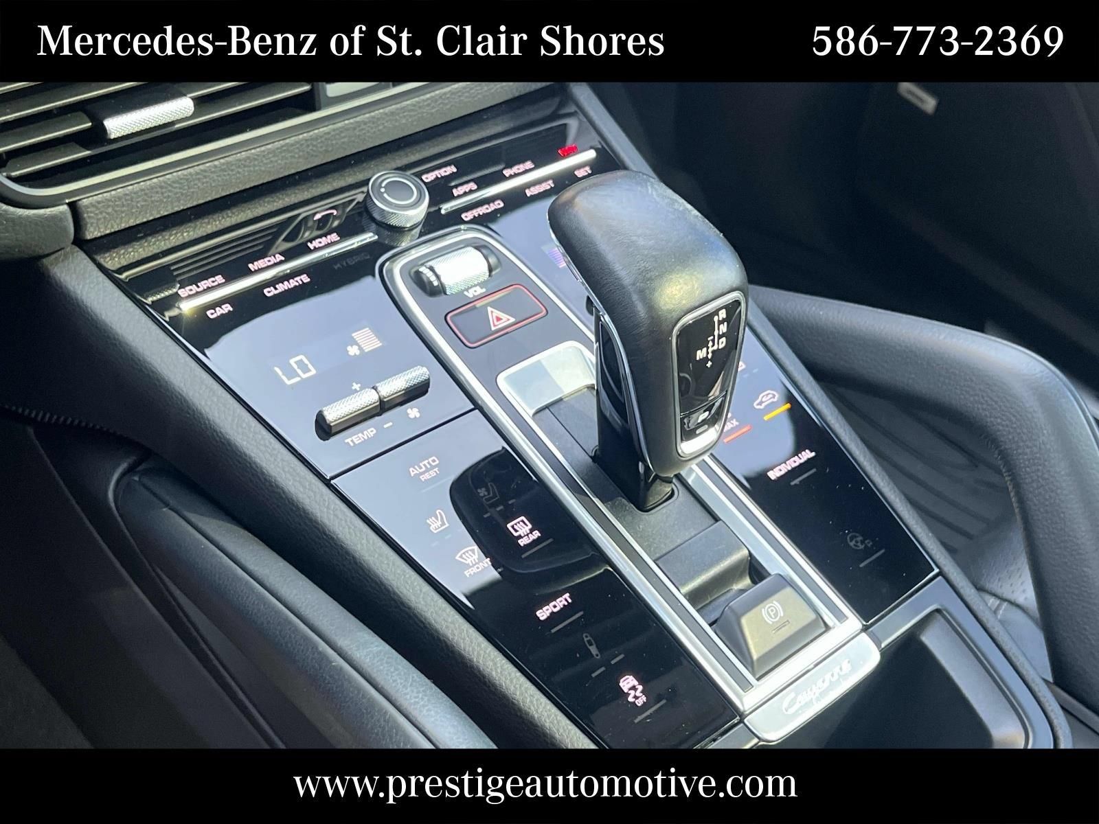 Used 2021 Porsche Cayenne AWD/4WD image 29