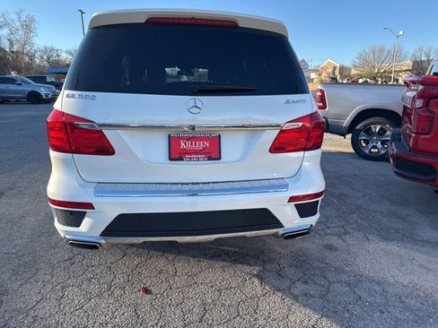 Used 2015 Mercedes-Benz GL 550 4MATIC image 17