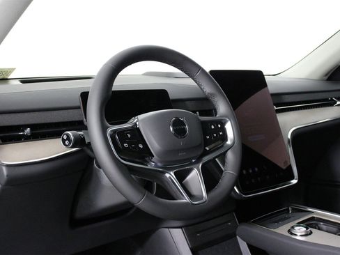 New 2025 Volvo EX90 Plus w/ Protection Package Premier image 8