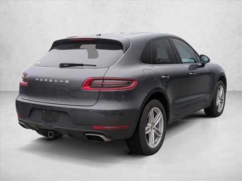 Used 2018 Porsche Macan AWD/4WD image 5