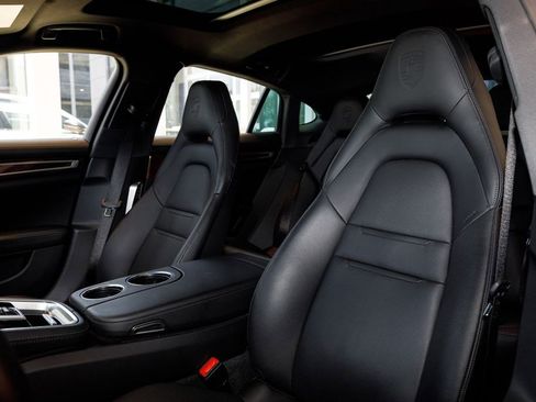Used 2023 Porsche Panamera Platinum Edition RWD image 22