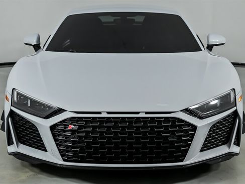 Used 2020 Audi R8 V10 w/ Carbon Exterior Package AWD/4WD image 4