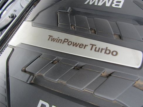 Used 2012 BMW 650i Convertible image 12