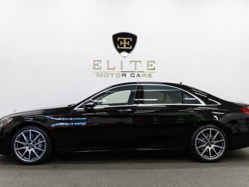 Used 2019 Mercedes-Benz S 560 Sedan image 2