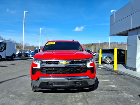 Used 2023 Chevrolet Silverado 1500 LT image 2