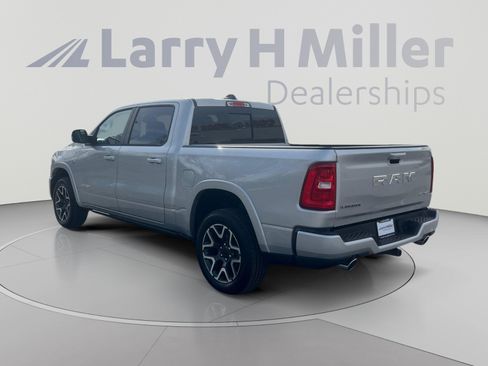 New 2026 RAM 1500 Laramie AWD/4WD image 3
