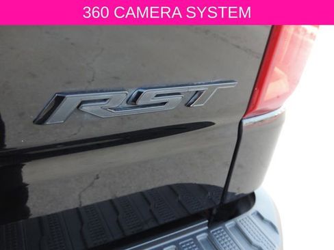 Used 2022 Chevrolet Silverado 1500 RST image 13