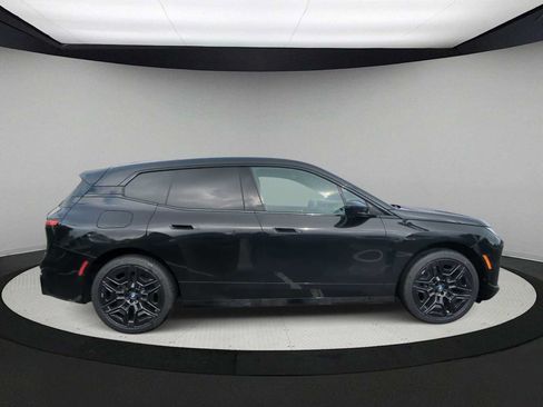 Used 2026 BMW iX xDrive60 w/ M Sport Package AWD/4WD image 9