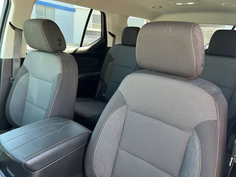 Used 2019 Chevrolet Traverse LT AWD/4WD image 27