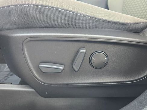 Used 2022 Ford Escape SE w/ Convenience Package image 18