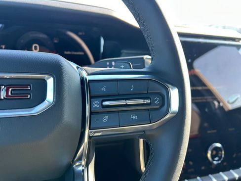 New 2026 GMC Acadia Elevation FWD image 23