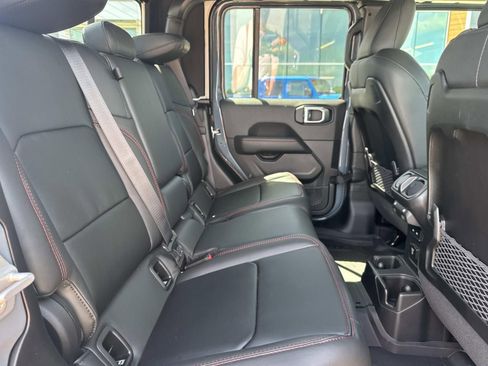 New 2026 Jeep Gladiator Rubicon image 9