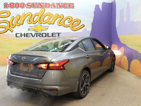 Used 2023 Nissan Altima 2.5 SR image 8