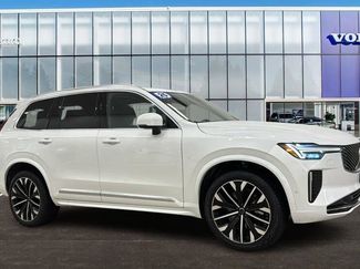 Used 2025 Volvo XC90 B6 Plus video 1