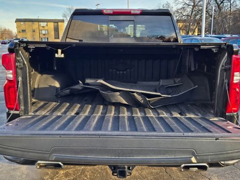 Used 2024 Chevrolet Silverado 1500 LT Trail Boss w/ LT Trail Boss Premium Package image 12