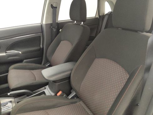 Used 2019 Mitsubishi Outlander Sport ES AWD/4WD image 17