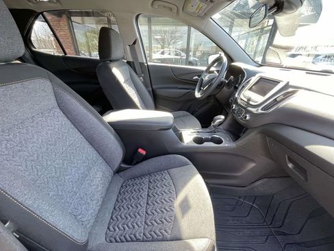 Used 2024 Chevrolet Equinox LT w/ LPO, Floor Liner Package image 15