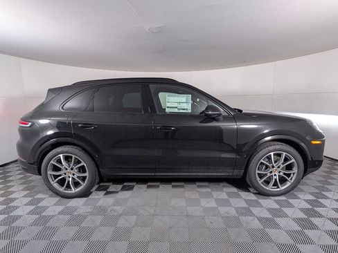 New 2026 Porsche Cayenne image 8