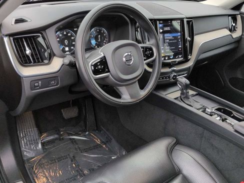 Used 2021 Volvo XC60 T5 Inscription w/ Advanced Package image 16