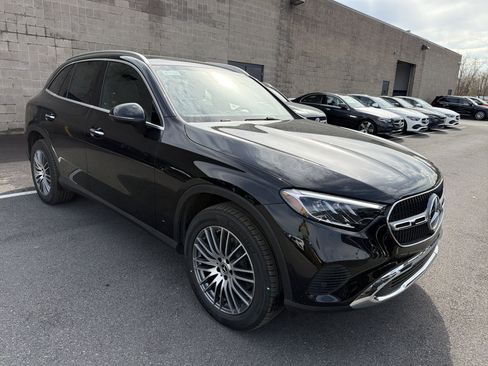 New 2026 Mercedes-Benz GLC 300 4MATIC image 2