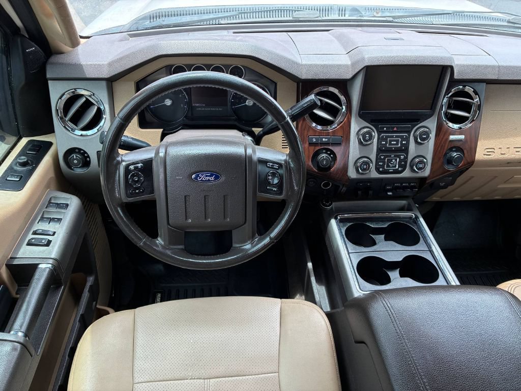 Used 2016 Ford F250 Lariat w/ Lariat Ultimate Package AWD/4WD image 17