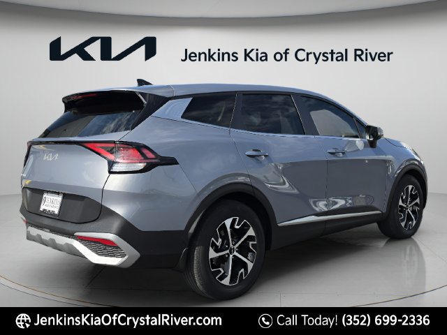 Used 2023 Kia Sportage EX FWD image 5