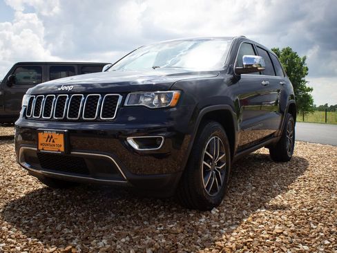 Used 2019 Jeep Grand Cherokee Limited AWD/4WD image 11