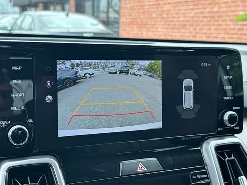 Certified 2023 Kia Sorento EX AWD/4WD image 29