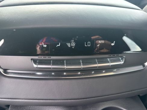 Certified 2026 Cadillac Escalade Platinum Sport w/ LPO, ONYX Package AWD/4WD image 24