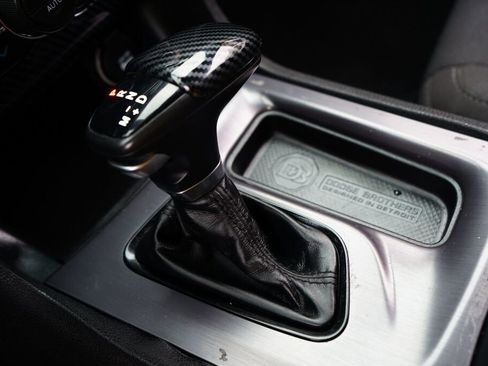 Used 2018 Dodge Charger R/T w/ Blacktop Package image 22