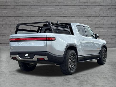 Used 2022 Rivian R1T Launch Edition AWD/4WD image 12