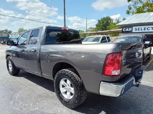 Used 2015 RAM 1500 Classic SLT RWD image 5