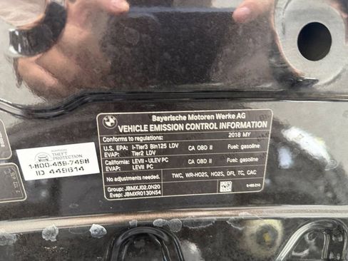 Used 2018 BMW 320i Sedan image 32