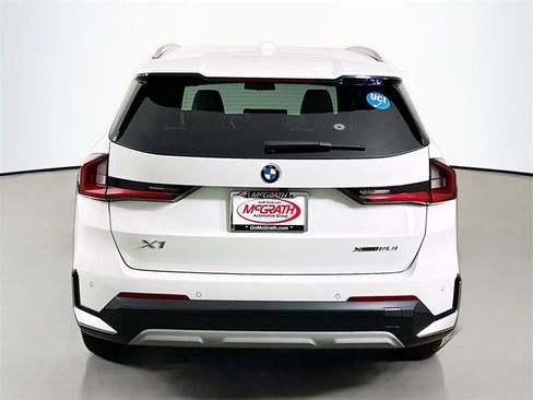 Used 2025 BMW X1 xDrive28i w/ Convenience Package image 17