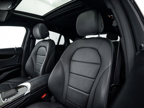 Used 2020 Mercedes-Benz GLC 300 4MATIC Coupe image 15