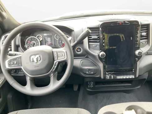 Used 2026 RAM 2500 Big Horn AWD/4WD image 11
