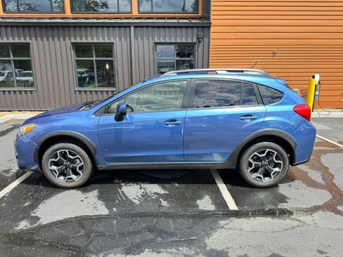 Used 2014 Subaru Crosstrek 2.0i Limited AWD/4WD image 2