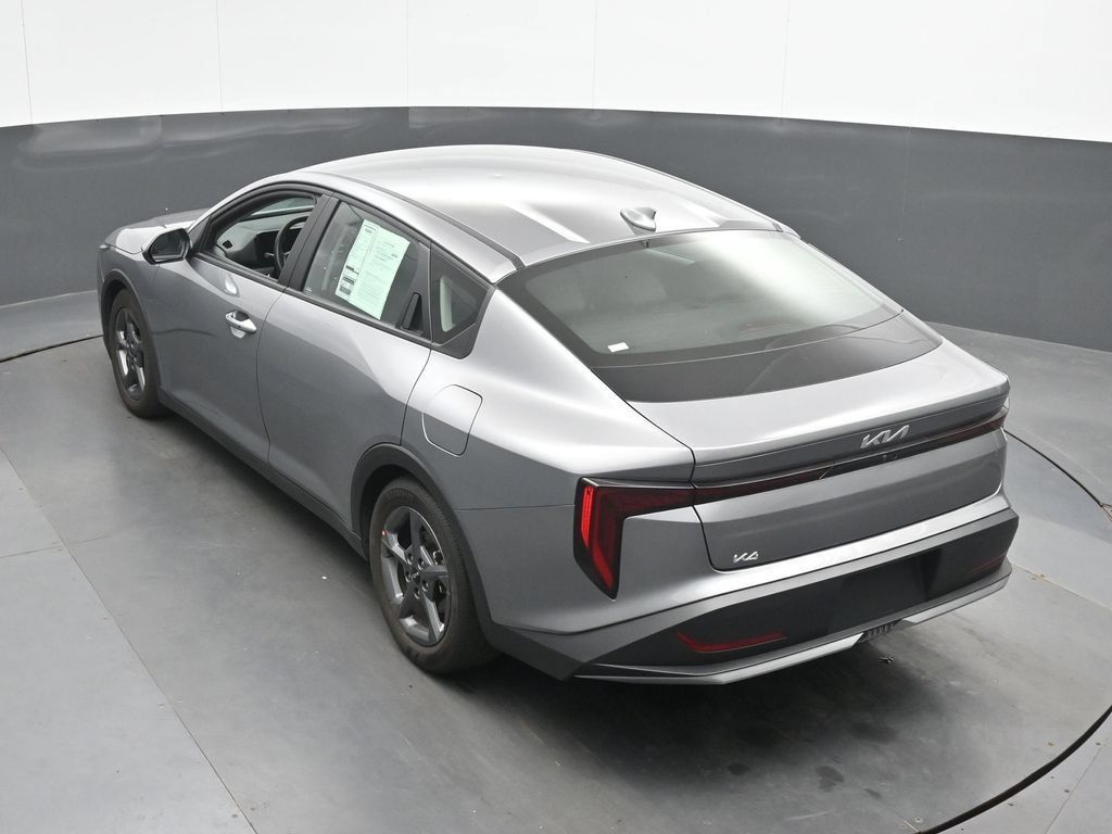 Used 2025 Kia K4 FWD image 36
