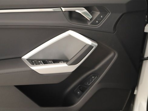 New 2025 Audi Q3 2.0T Premium image 23