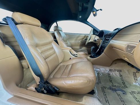 Used 1997 Ford Mustang Cobra image 30