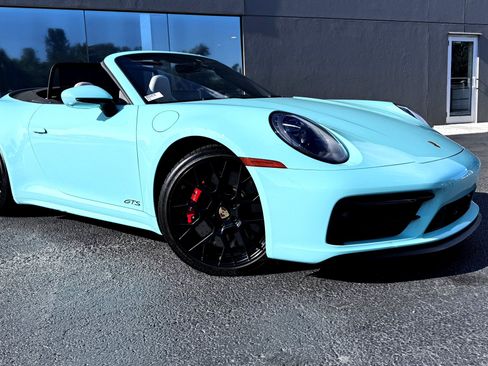 Certified 2023 Porsche 911 Carrera GTS RWD image 2