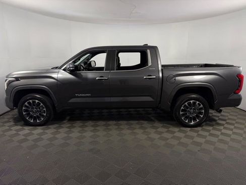 Used 2025 Toyota Tundra Limited image 29